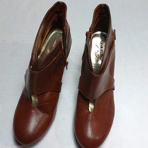 Unlisted Woman Ankle Boots Color Brown Size 10M